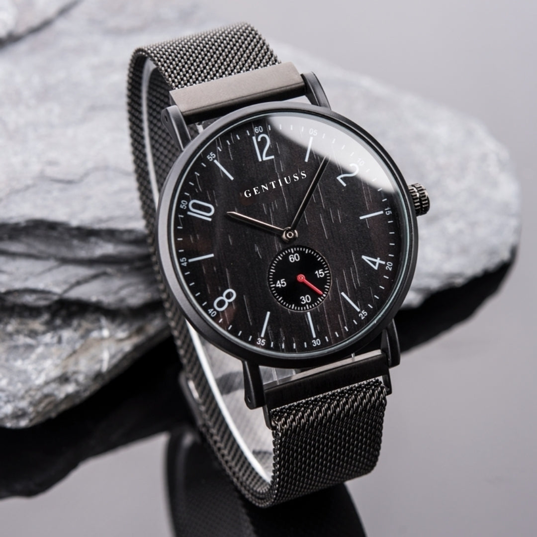 Minimalist stainless steel mesh watch